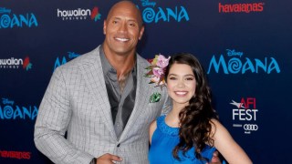 ‘Moana’ Star Auli’i Cravalho Recalls Her Mom Hitting on Dwayne Johnson When They First Met | Video